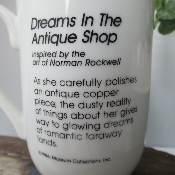 Porcelain Mug Norman Rockwell Collection "Dreams in The Antique Shop" - Picture 6 of 11